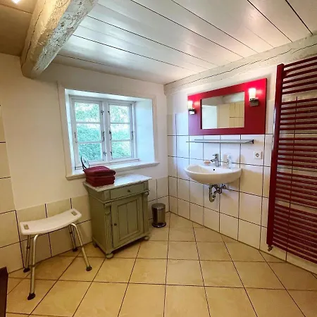 Poerksen Huus, Barrierefrei, Eingezaeunt, Bis Zu Sechs Hunde, Kamin, Wlan, Zwei Baeder Semesterbostad *